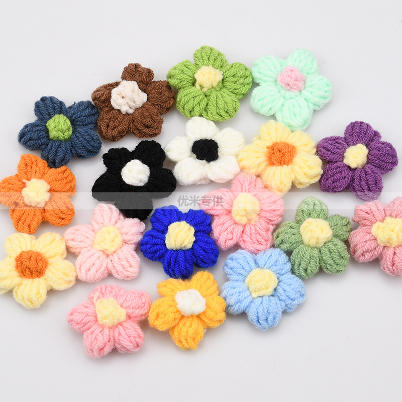 Craft Embellishments - Aplikasi Bunga Lima Kelopak Rajutan Tangan,