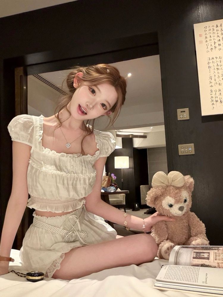 Set 2 Potong Pakaian Wanita Mu - Elastic Lace Trim ulasan dan harga